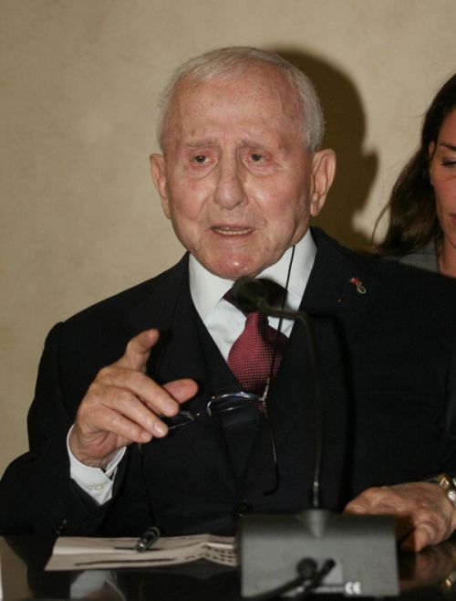 FISCO: AGENZIA ENTRATE CHIEDE 3 MLD A PATRON MENARINI