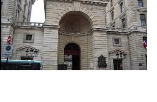 prefettura parigi