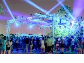 discotecca all'aperto