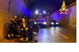 incidente in galleria