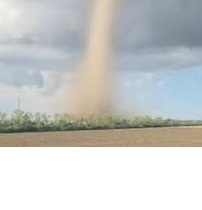 Carpi/ Violenta tromba d’aria, danni ingenti all’aeroporto