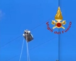 Cronaca nazionale/ Colpito dalla cabina dell’impianto di risalita, muore un 60enne