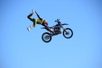 La mototerapia e il taxi galeotto, l’inventore: “Per un sogno di bimba invento unicorni”