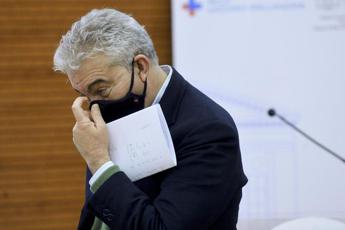 Covid, inchiesta mascherine: pm chiede condanna a 1 anno e 4 mesi per l’ex commissario Arcuri